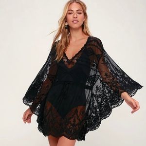 LULUS beach cover up